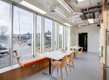 10 m² Serviced office in Guildford, Station View (GU1 4AR) - 7 | MatchOffice