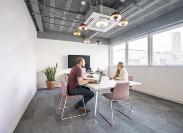 Business centre  in Bristol, Upper Borough Walls, 10 m² - MatchOffice.co.uk