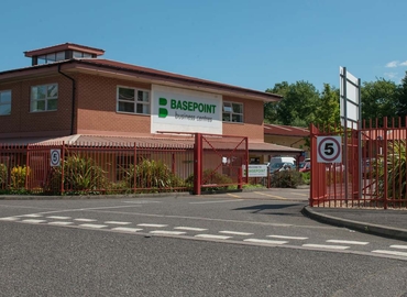 Business centre  in Basingstoke, Stroudley Road, 10 m² - MatchOffice.co.uk