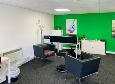  Virtual address Hampshire, Waterberry Drive - MatchOffice.co.uk