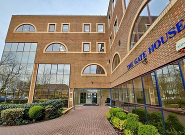 Business centre  in Buckinghamshire, Gatehouse Way, 10 m² - MatchOffice.co.uk