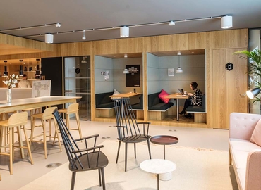  Business center  in Hayes, The Charter Building, 10 m² - MatchOffice.co.uk