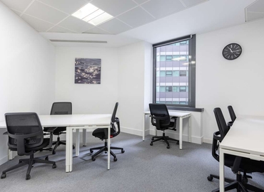 Business centre  in Croydon, 81-85 Station Road, 10 m² - MatchOffice.co.uk