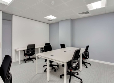Business centre  in Birmingham Centre, Calthorpe Road, 10 m² - MatchOffice.co.uk
