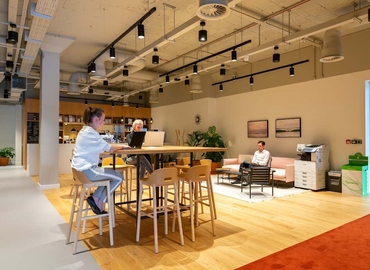 10 m² Co-working  in Woking, Albion House High Street (GU21 6BG) - 8 | MatchOffice.com