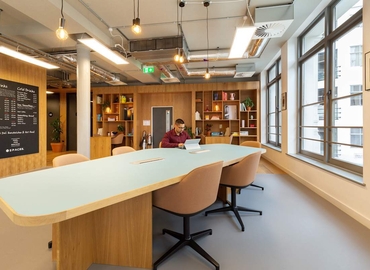  Virtual office address City of London, 77 Farringdon Road - MatchOffice.co.uk