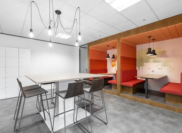 Business centre  in Windsor and Maidenhead, Concorde Park, 10 m² - MatchOffice.co.uk