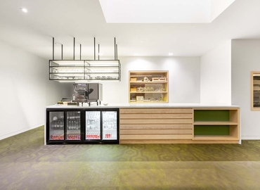 Coworking 8 St James's Square,St James’s SW1Y 4JU City of Westminster