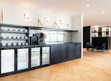  Work space in City of London, 20 St Andrew Street, 10 m² - MatchOffice.co.uk