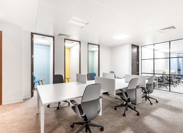 Business center 8 St James's Square,St James’s SW1Y 4JU City of Westminster