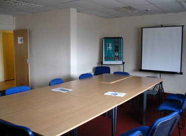 Business center in Newport, 100-101 Commercial Street, 45 m² - MatchOffice.co.uk