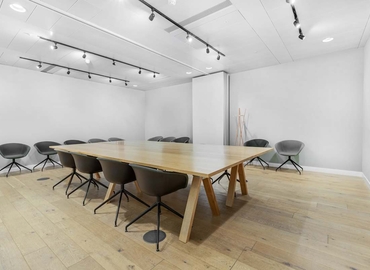  Business center  in Hammersmith and Fulham, 84 Wood Ln, 10 m² - MatchOffice.co.uk