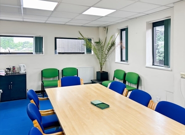 Business center Claydon House Business Centre, 1 Edison Road HP19 8TE Aylesbury