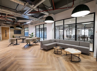 Business centre  in Medway, Pentagon Centre, 10 m² - MatchOffice.co.uk