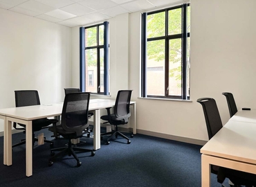 10 m² Coworking  in Belfast, Weavers Court Business Park (BT12 5GH) - 6 | MatchOffice.com
