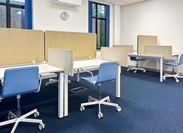 10 m² Shared workspace  in Belfast, Weavers Court Business Park (BT12 5GH) - 7 | MatchOffice.com