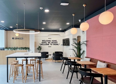  Coworkind spaces in Wolverhampton, 4-5 Victoria Square, 10 m² - MatchOffice.co.uk