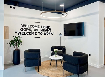 Virtual office Wolverhampton, 4-5 Victoria Square - MatchOffice.co.uk