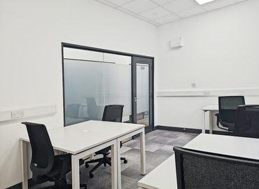 Coworking Chambers Business Centre, Chapel Road,Unit 2 OL8 4QQ Greater Manchester