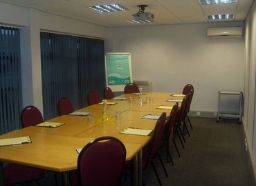 Business Centre in Liverpool, Woodward Road, 29 m² - MatchOffice.co.uk