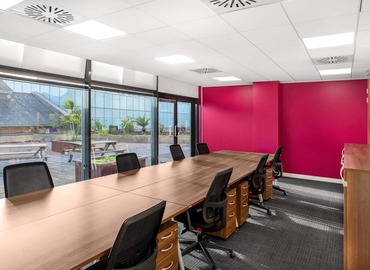 10 m² Business space in St Helier, Liberation Station (JE2 3AS) - 1 | MatchOffice.com