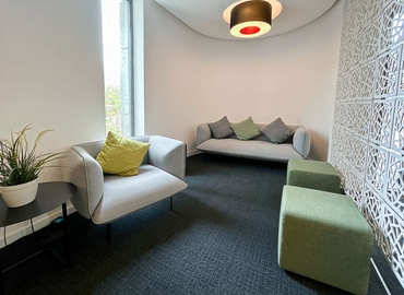 10 m² Shared office  in Oxford, Robert Robinson Avenue (OX4 4GP) - 12 | MatchOffice.com