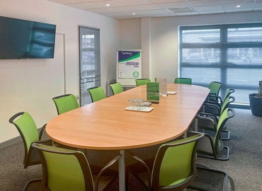 10 m² Co-working  in Gloucestershire, Oakfield Close (GL20 8SD) - 8 | MatchOffice