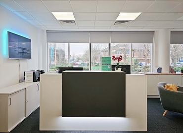 Business centre  in Buckinghamshire, Gatehouse Way, 10 m² - MatchOffice.co.uk