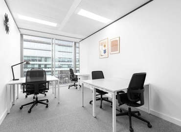  Coworkind spaces in West London, 71-75 Uxbridge Road, 10 m² - MatchOffice.co.uk