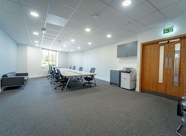 Business centre  in Kirkcaldy, Cluny Court, 10 m² - MatchOffice.co.uk