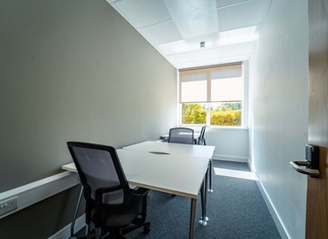  Coworkind spaces in Kirkcaldy, Cluny Court, 10 m² - MatchOffice.co.uk