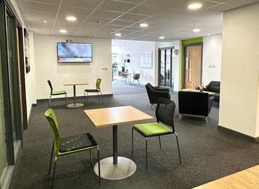 Business centre  in Exeter, Yeoford Way, 10 m² - MatchOffice.co.uk