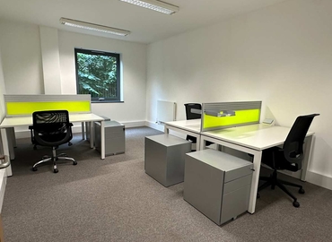  Work space in Exeter, Yeoford Way, 10 m² - MatchOffice.co.uk