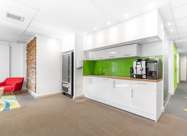 10 m² Serviced office in Hampshire, Aerodrome Road (PO13 0FQ) - 5 | MatchOffice