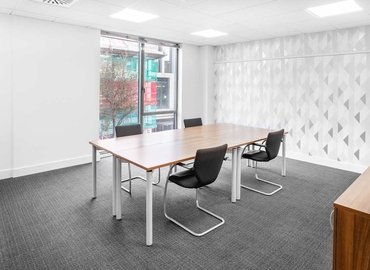 10 m² Coworking  in St Helier, Liberation Station (JE2 3AS) - 2 | MatchOffice.com