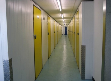  Business center  in Bellshill, Industrial Estate, 140 m² - MatchOffice.co.uk