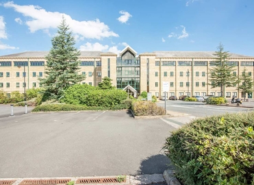  Business center  in West Yorkshire, Salts Mill Road, 10 m² - MatchOffice.co.uk