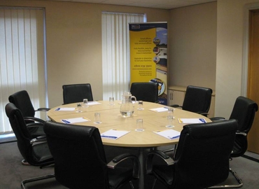 105 m² Business park in West London, 107 Marsh Road (HA5 5PA) - 2 | MatchOffice.com