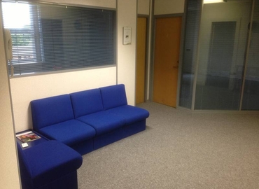 Business center in Kirkintilloch, 74 Townhead, 3070 m² - MatchOffice.co.uk