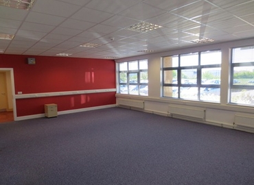  Business center  in Newton Aycliffe, Evans Easyspace, 250 m² - MatchOffice.co.uk