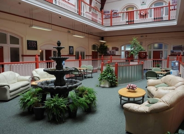  Business center  in Glasgow, 120 Carstairs Street, 1000 m² - MatchOffice.co.uk