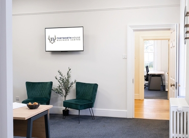 100 m² Business park in South Gloucestershire, Tortworth (GL12 8HQ) - 4 | MatchOffice.com