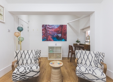  Office space space in Hammersmith and Fulham, New Kings Road 136-144, 87 m² - MatchOffice.co.uk