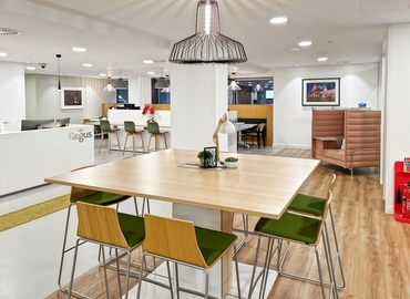 Business centre  in Manchester, 7 Charlotte Street, 10 m² - MatchOffice.co.uk
