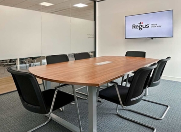 Business centre  in High Wycombe, Ibstone Road, 10 m² - MatchOffice.co.uk