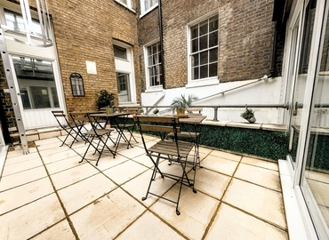 8 m² Serviced office in South London, 262a Fulham Road (SW10 9EL) - 2 | MatchOffice.com