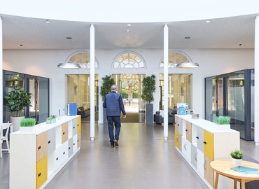 Business center Royston Road, Duxford CB22 4QH Cambridgeshire