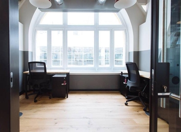 Business Centre in The City of London, 138 Holborn, 392 m² - MatchOffice.co.uk