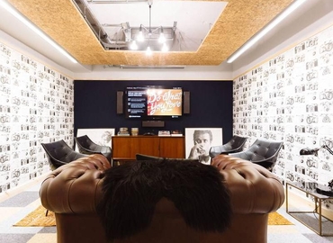 Business center 16 Great Chapel St, London W1F 8FL Central London