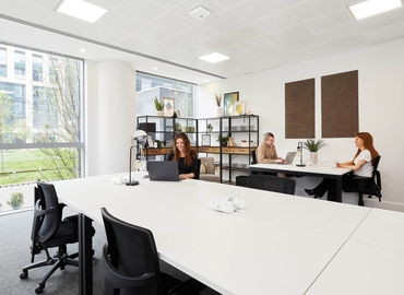 Office for rent in West Yorkshire, Riverside Way 1, 400 m² - MatchOffice.co.uk